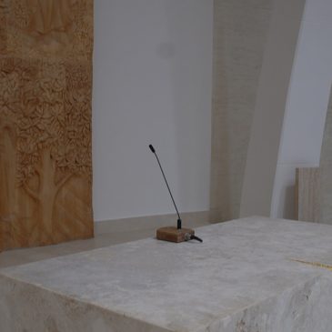 A DPA mikrofonok biztosítják a beszédérthetőséget a Natuzza Evolo szentélyben